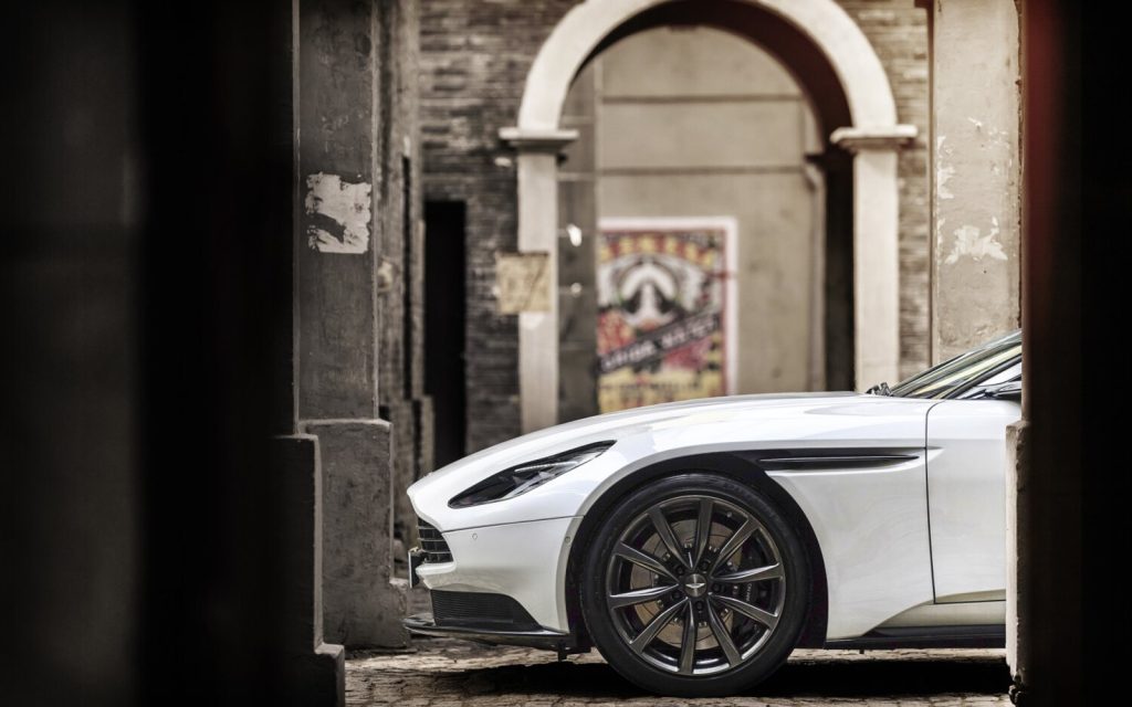 DB11