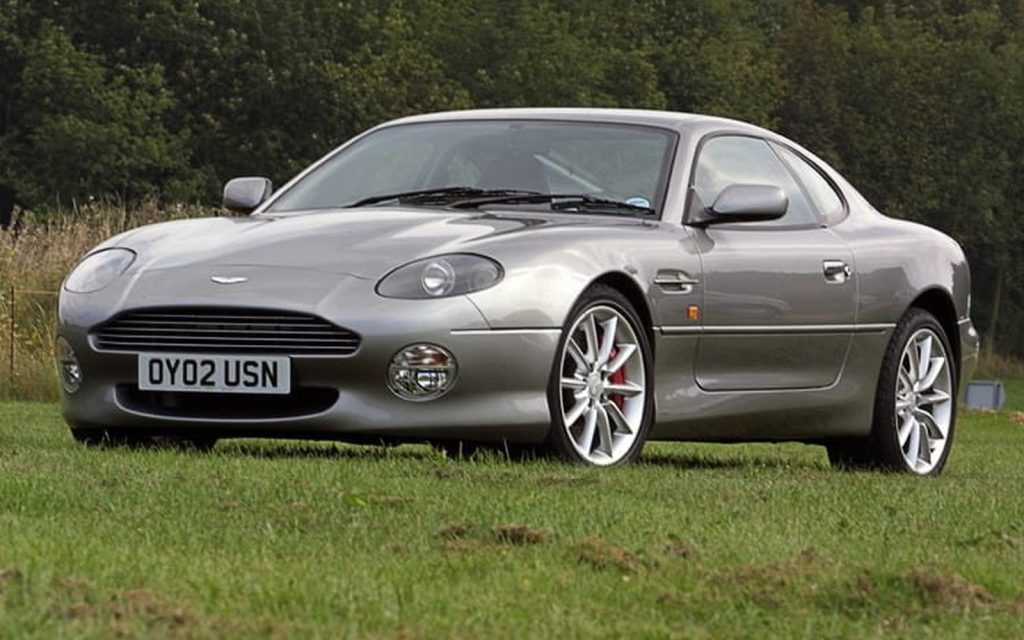 DB7 Vantage — Trois quarts avant, argent, calandre grillagée